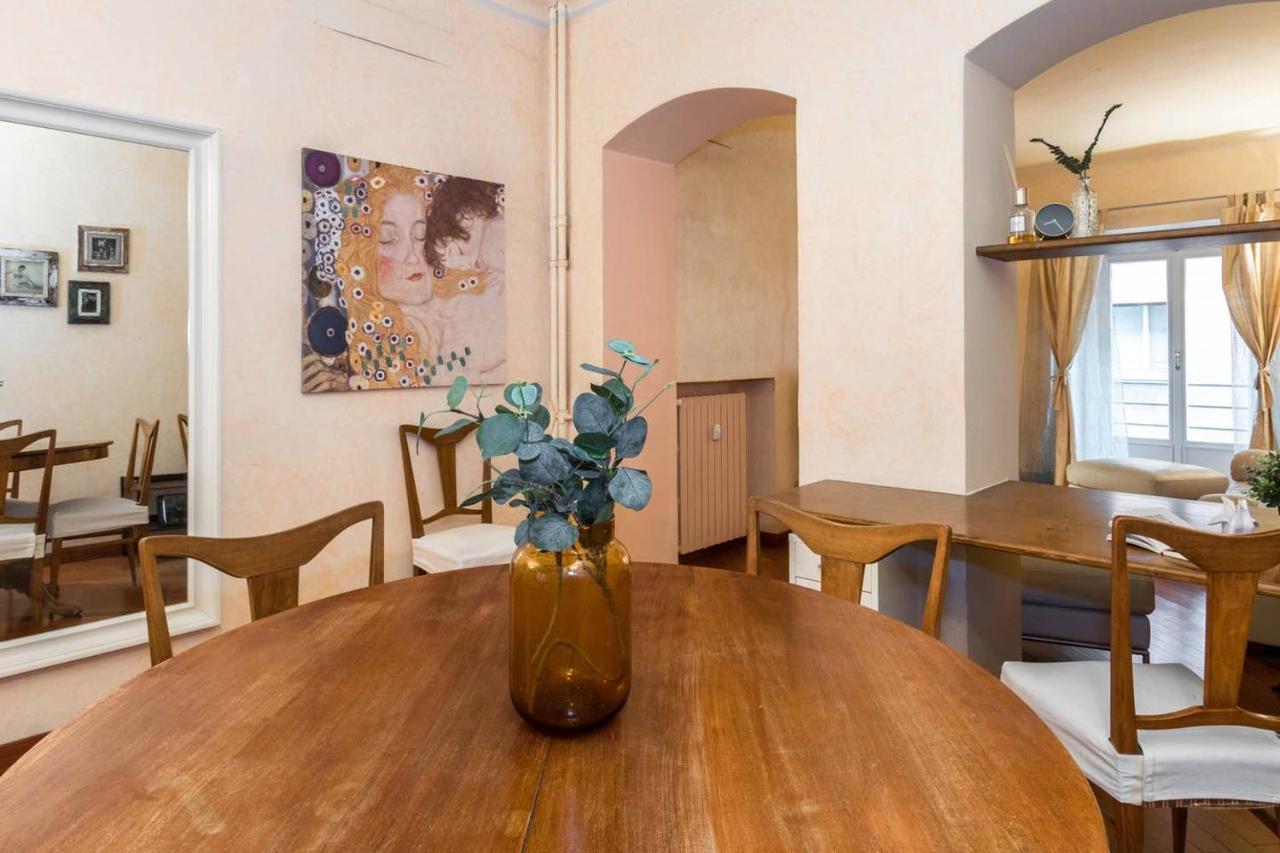 Brera Charme Apartment Мілан Екстер'єр фото