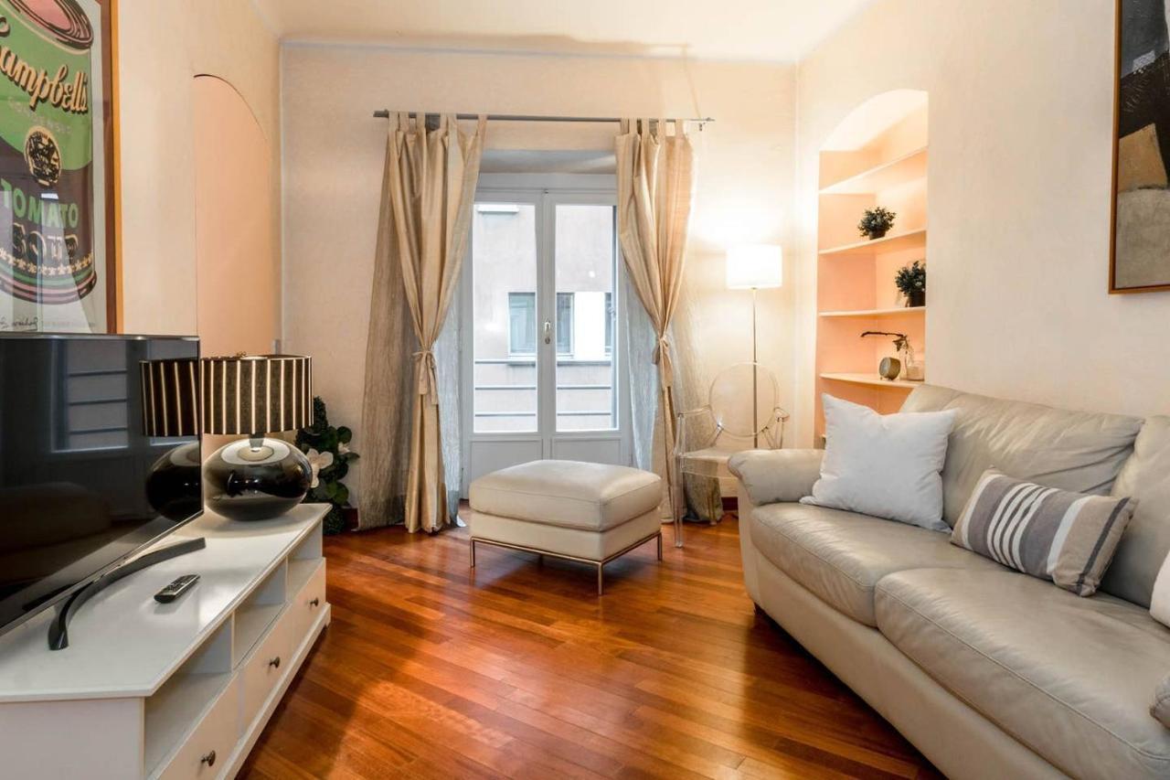 Brera Charme Apartment Мілан Екстер'єр фото