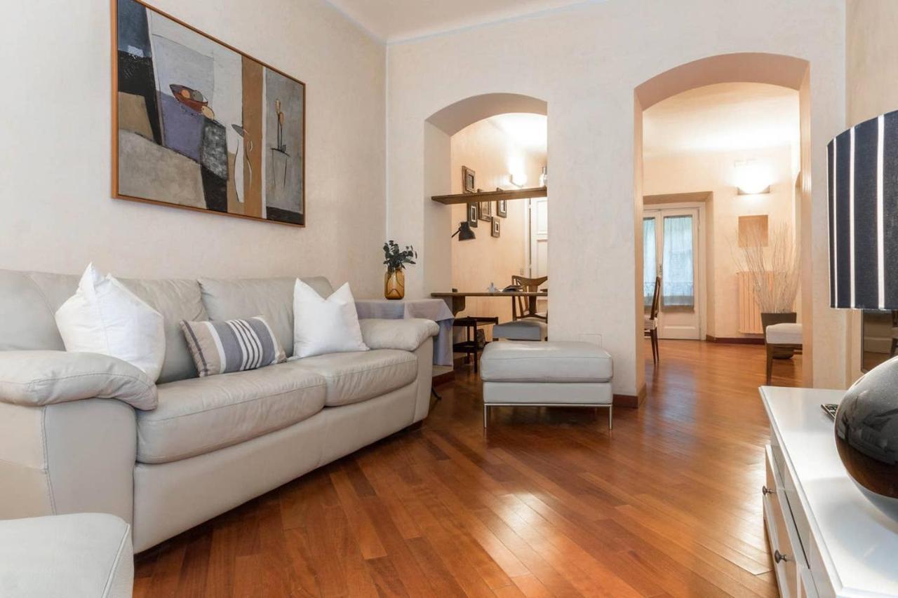 Brera Charme Apartment Мілан Екстер'єр фото