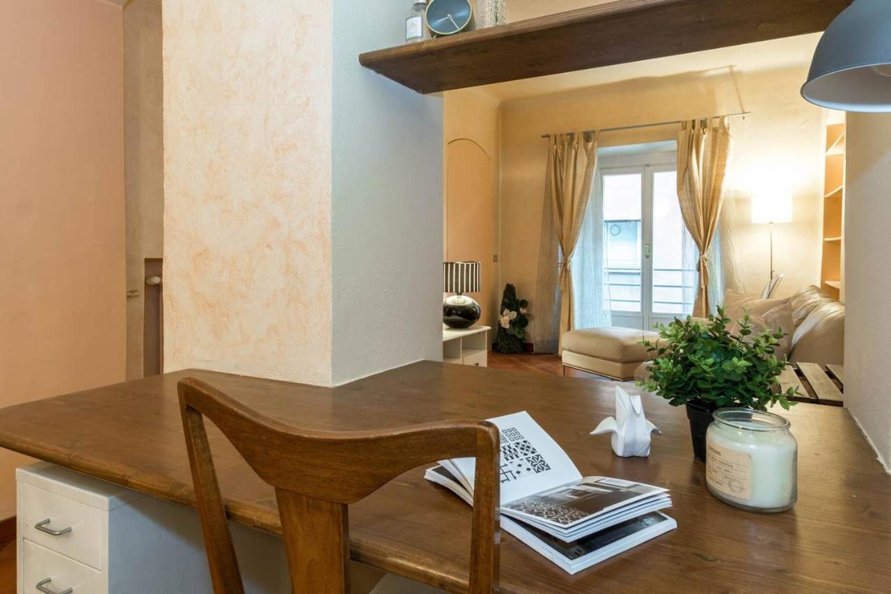 Brera Charme Apartment Мілан Екстер'єр фото
